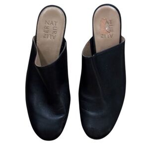 Naturalizer Black Leather Daria Mules Faux Leather Lining Rubber Sole Sz 8 READ